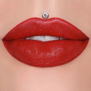 Bnib Jeffree Star Velvet trap lipstick